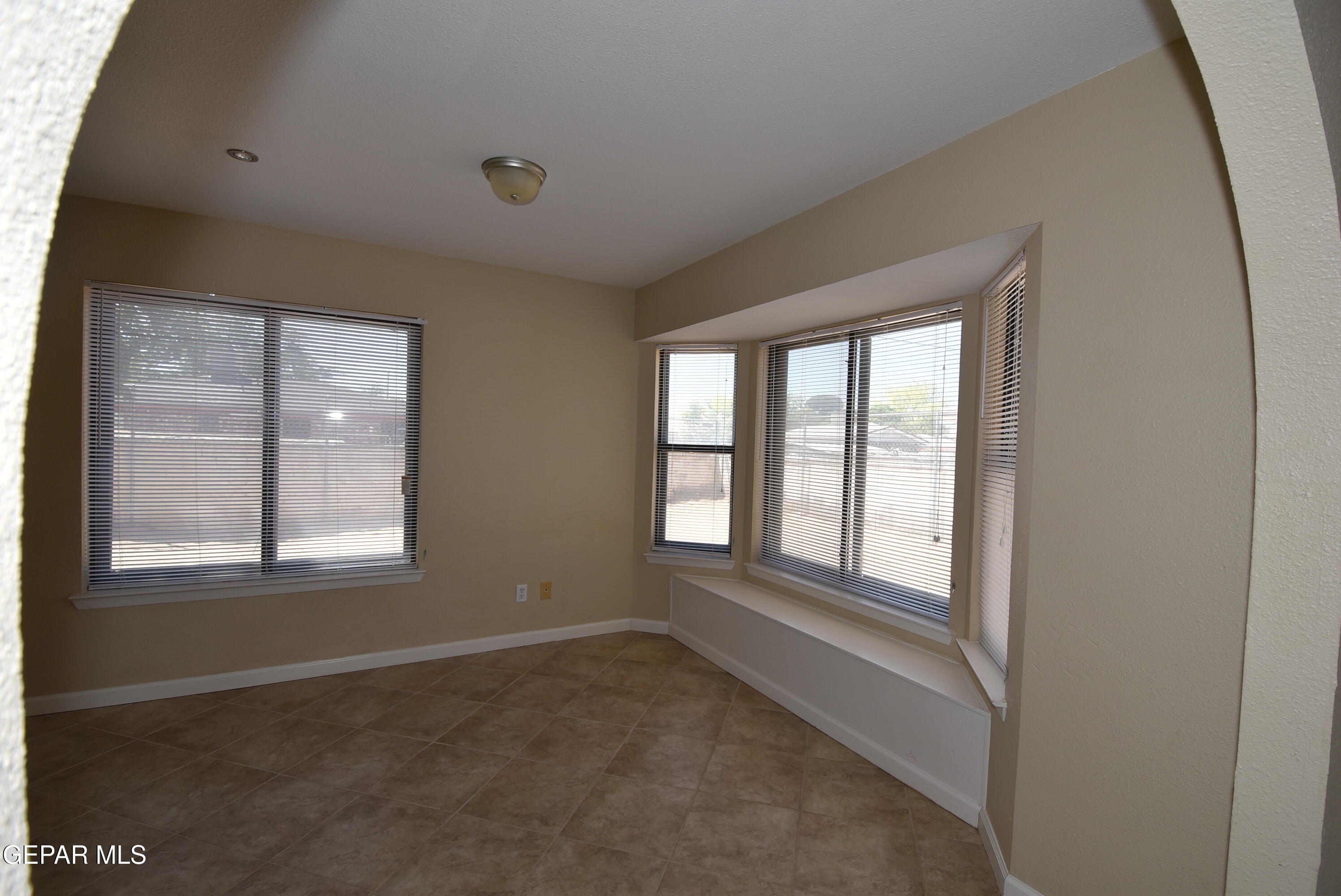 807 Poplar Street Anthony, TX 79821 - Photo 14 of 16 DSC_0130
