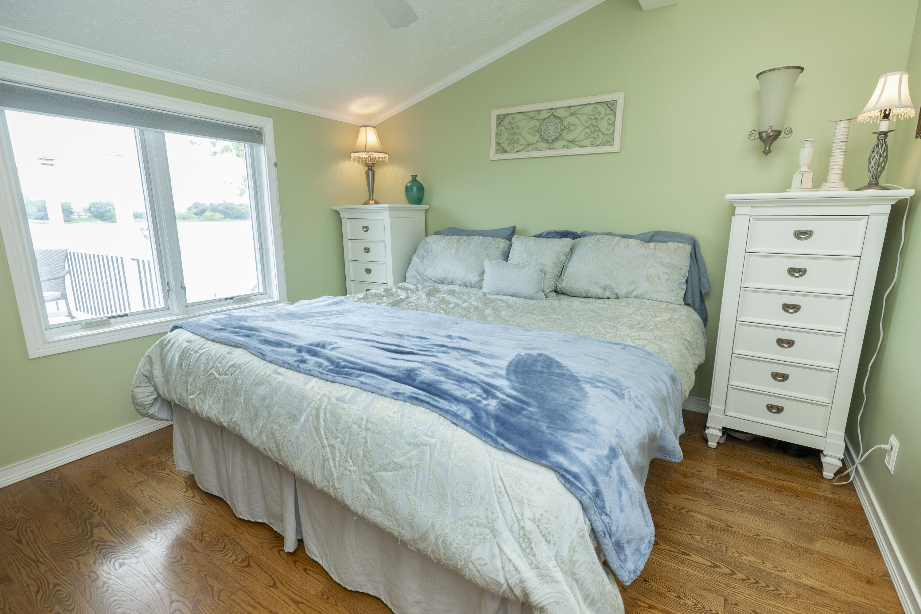 68434 Dailey Road Edwardsburg, MI 49112 - Photo 19 of 58 Main Floor Bedroom