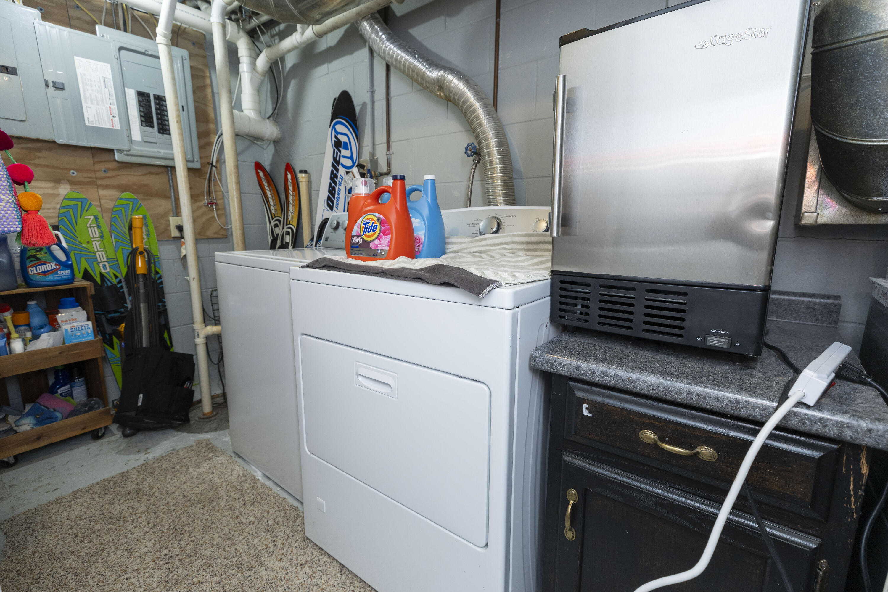 68434 Dailey Road Edwardsburg, MI 49112 - Photo 30 of 58 Lower Level Laundry and Storage