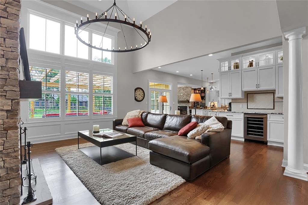 2289 Finchley Road Carmel, IN 46032 - Photo 12 of 60 Gallery Image 12