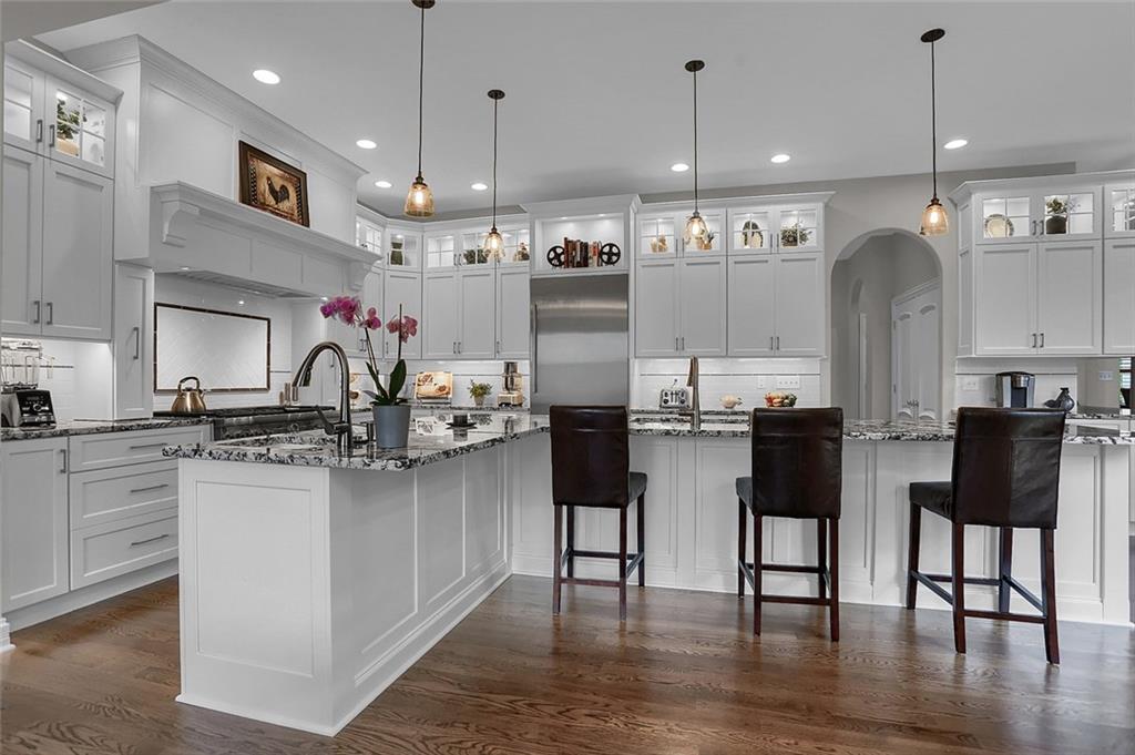 2289 Finchley Road Carmel, IN 46032 - Photo 17 of 60 Gallery Image 17