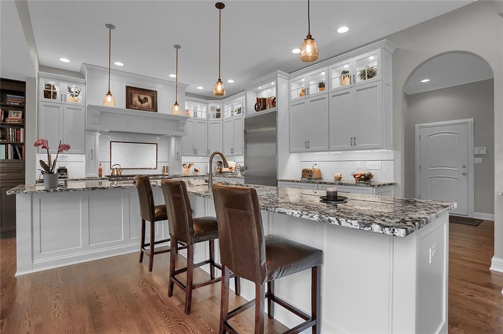2289 Finchley Road Carmel, IN 46032 - Photo 18 of 60 Gallery Image 18