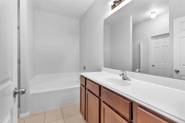 $1,795 | 30831 West Lost Creek Boulevard, Magnolia, TX 77355