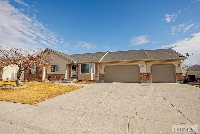 $459,000 | 5225 South Thunder Drive, Ammon, ID 83406