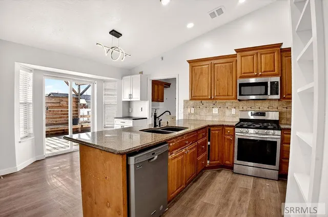 $459,000 | 5225 South Thunder Drive, Ammon, ID 83406