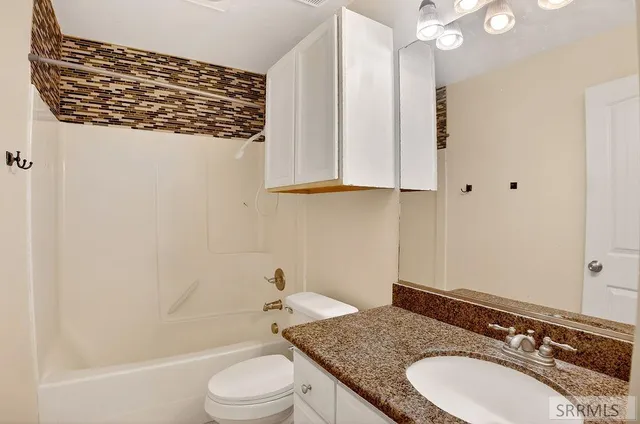 $459,000 | 5225 South Thunder Drive, Ammon, ID 83406