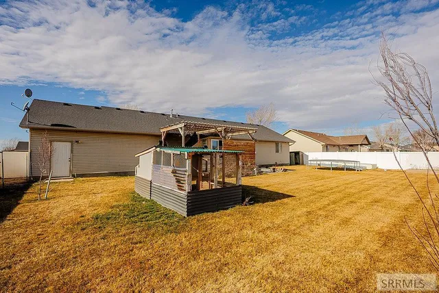 $459,000 | 5225 South Thunder Drive, Ammon, ID 83406