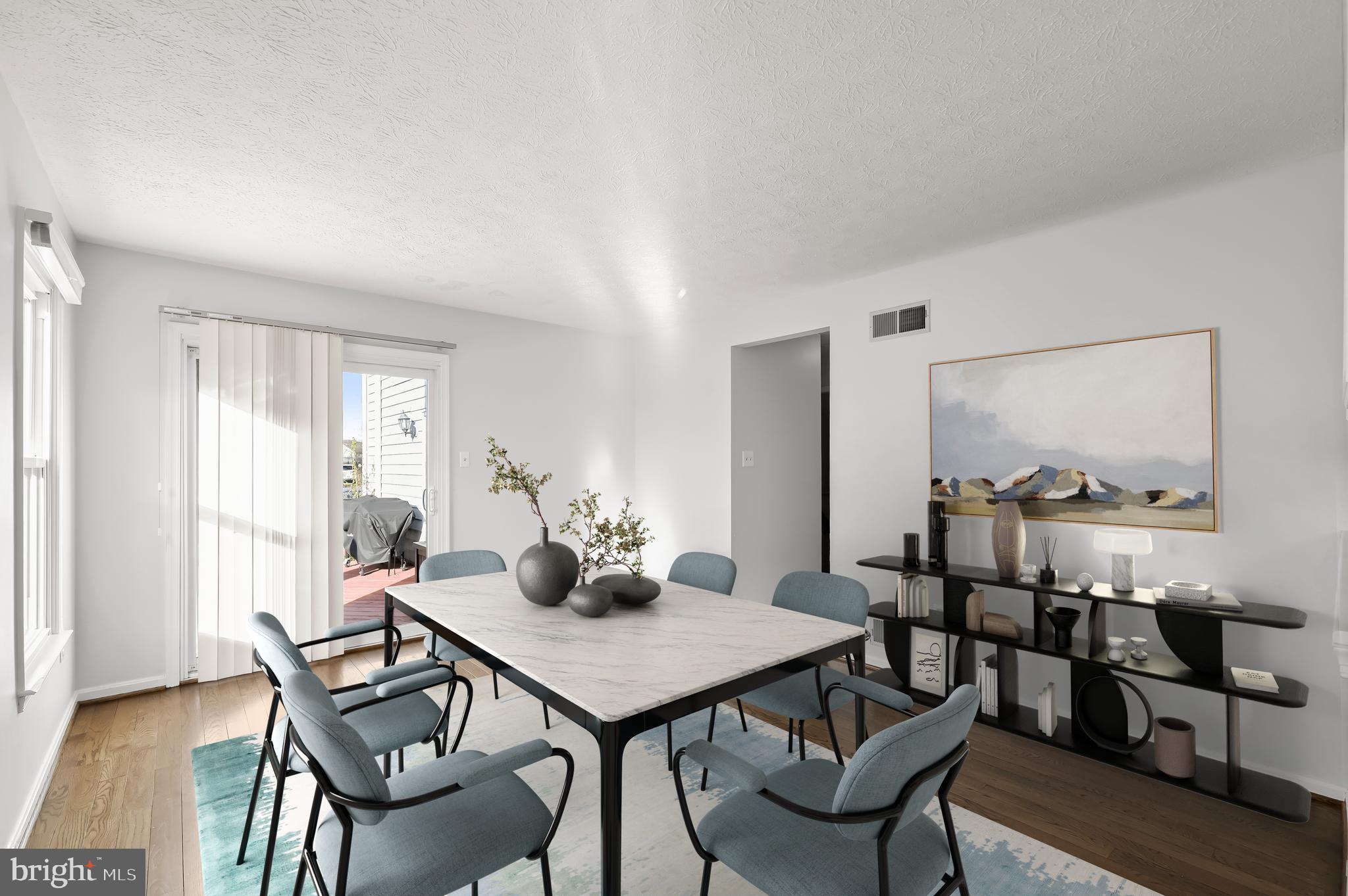 6184 Sawyer Road New Market, MD 21774 - Photo 17 of 60 Breakfast Area Staged Using Virtual Tools