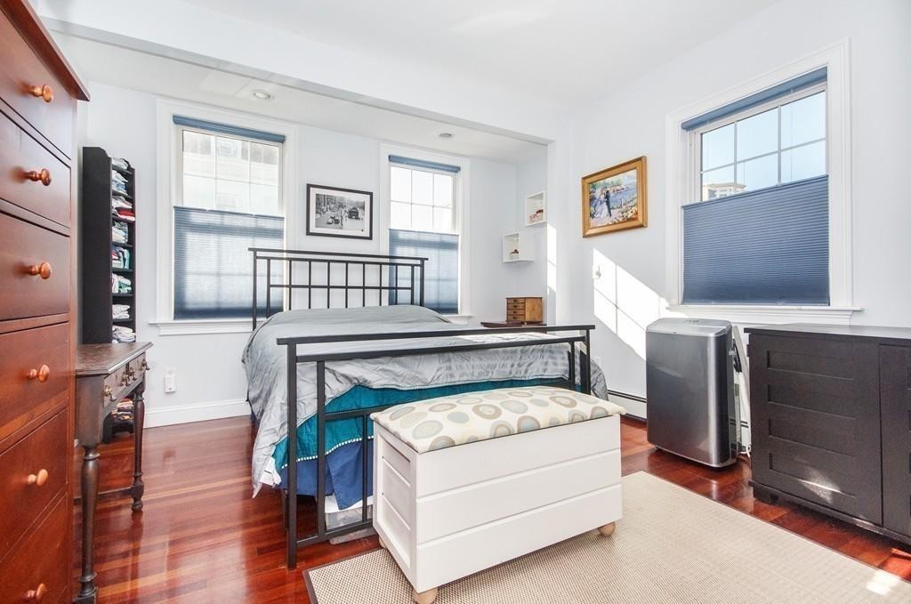 582 East 4th Street, Unit 2 Boston, MA 02127 - Photo 6 of 10