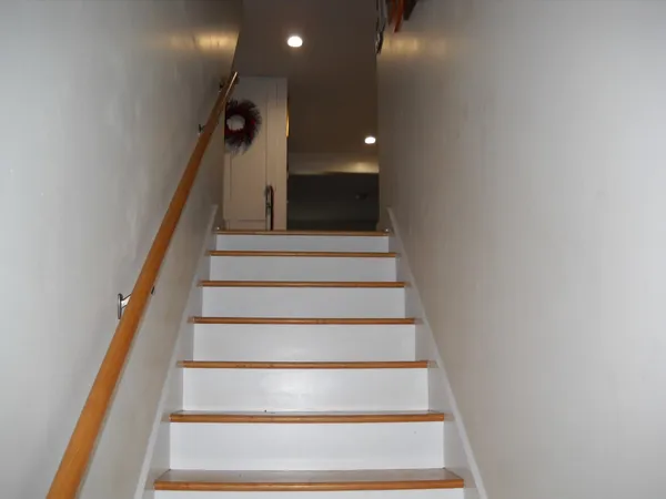 $449,000 | 978 Dartmouth College Highway, Orford, NH 03777