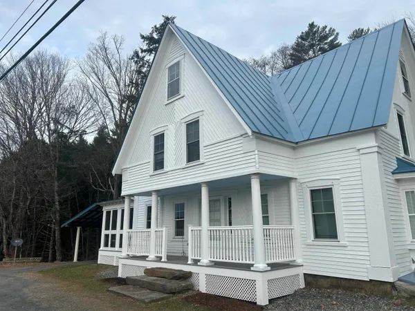 $449,000 | 978 Dartmouth College Highway, Orford, NH 03777