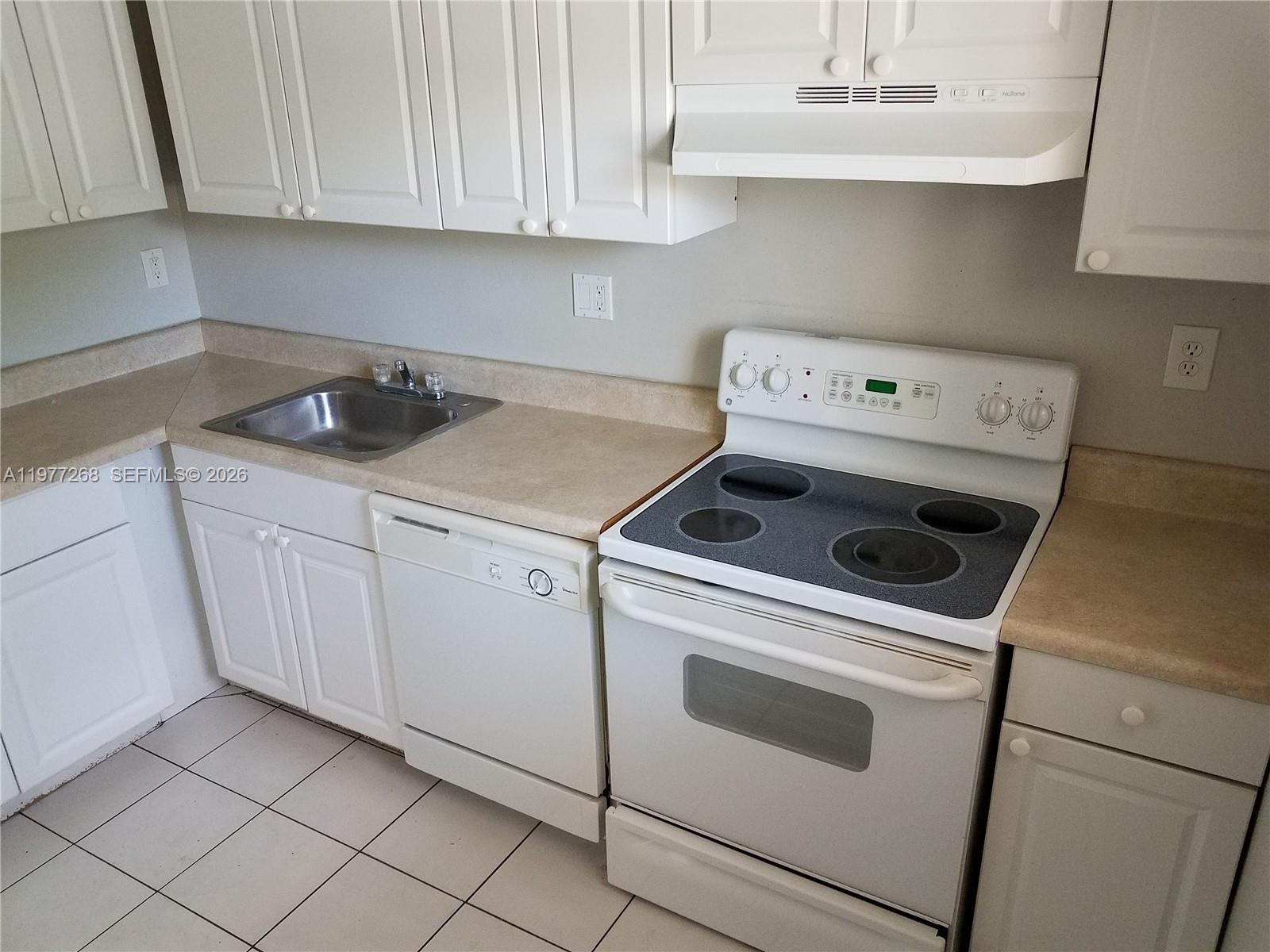 8605 West Sample Road, Unit 111 Coral Springs, FL 33065 - Photo 4 of 31