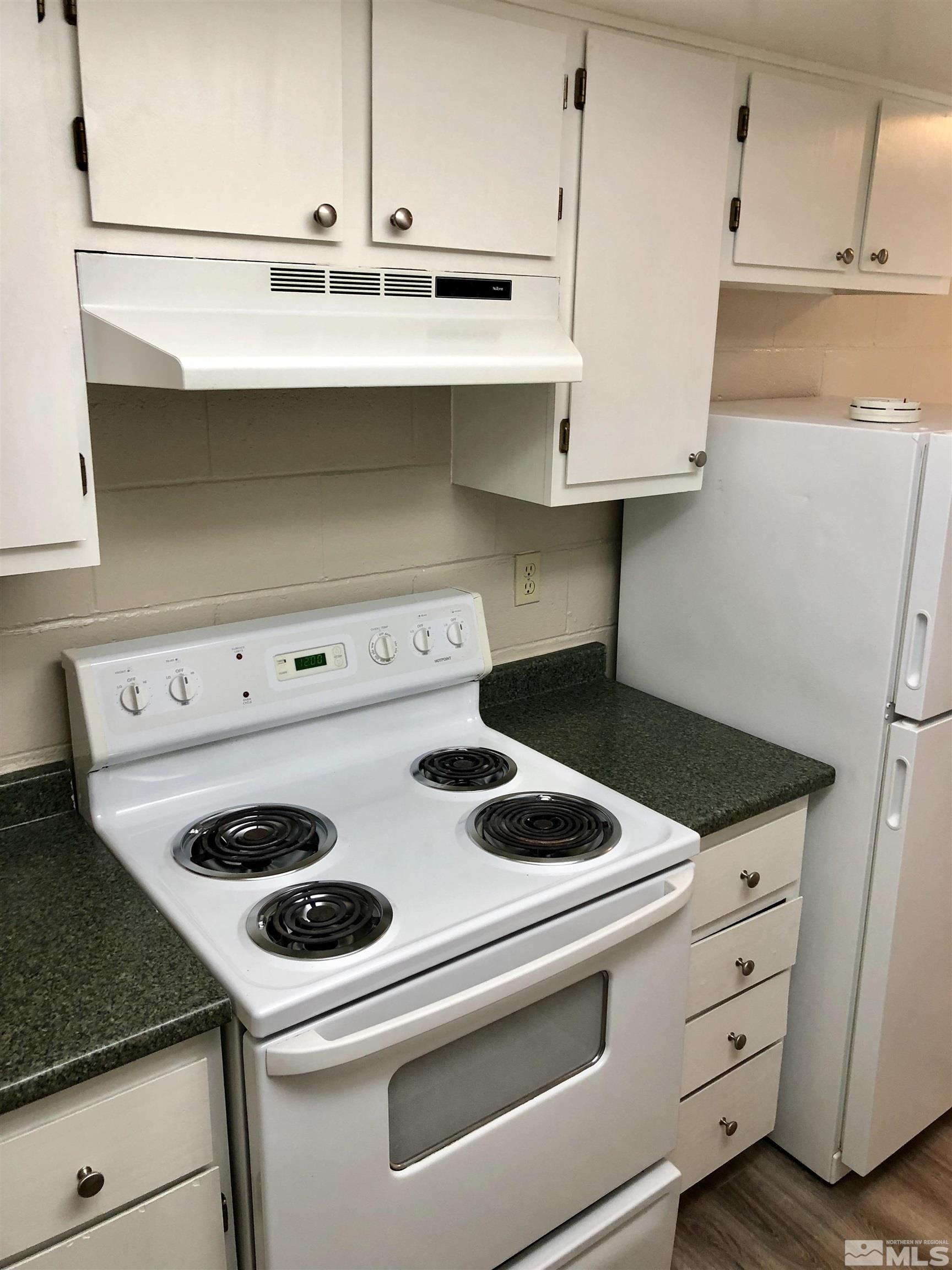 3845 Covington Way, Unit A Reno, NV 89503 - Photo 5 of 10 Photo 5