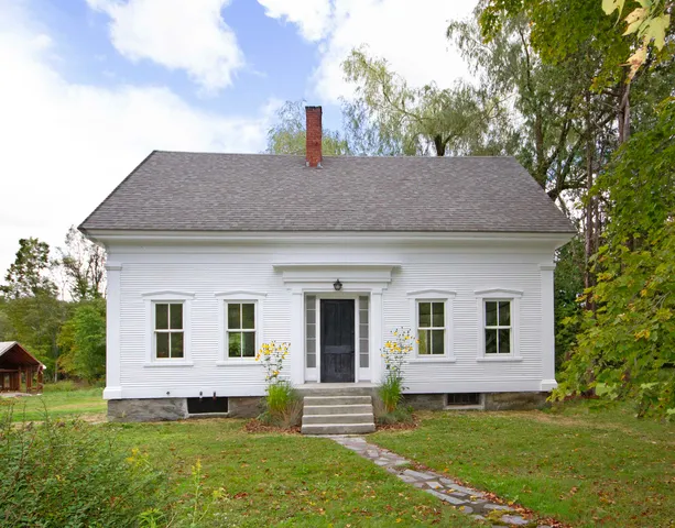 $495,000 | 204 West River Road, Lincoln, VT 05443