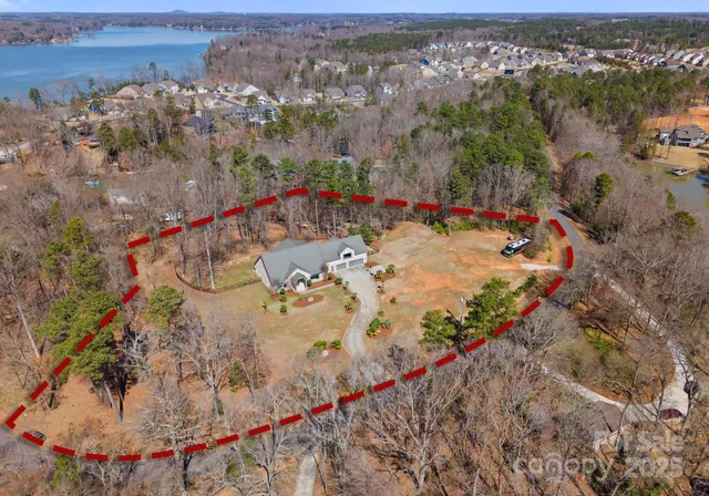 a view of a outdoor space