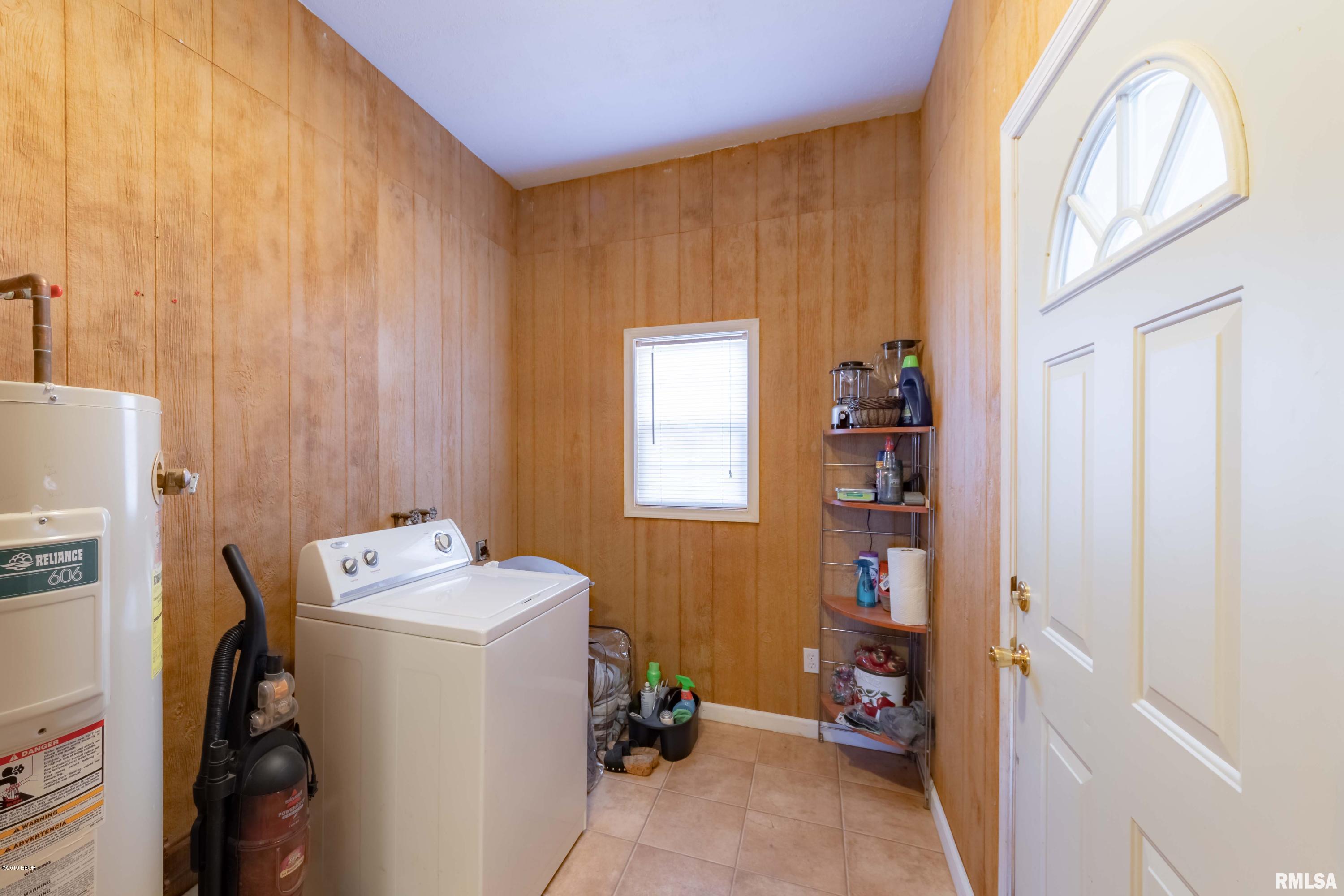 17265 Freeman Spur Road Herrin, IL 62948 - Photo 18 of 30 Gallery Image 18