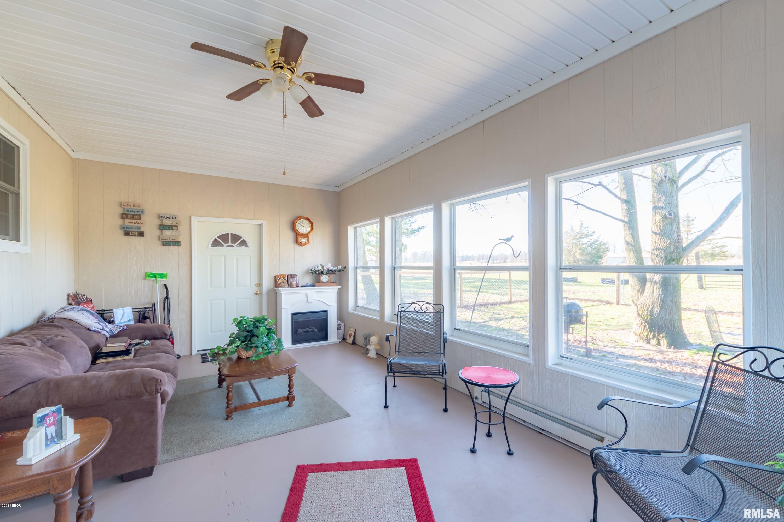 17265 Freeman Spur Road Herrin, IL 62948 - Photo 19 of 30 Gallery Image 19