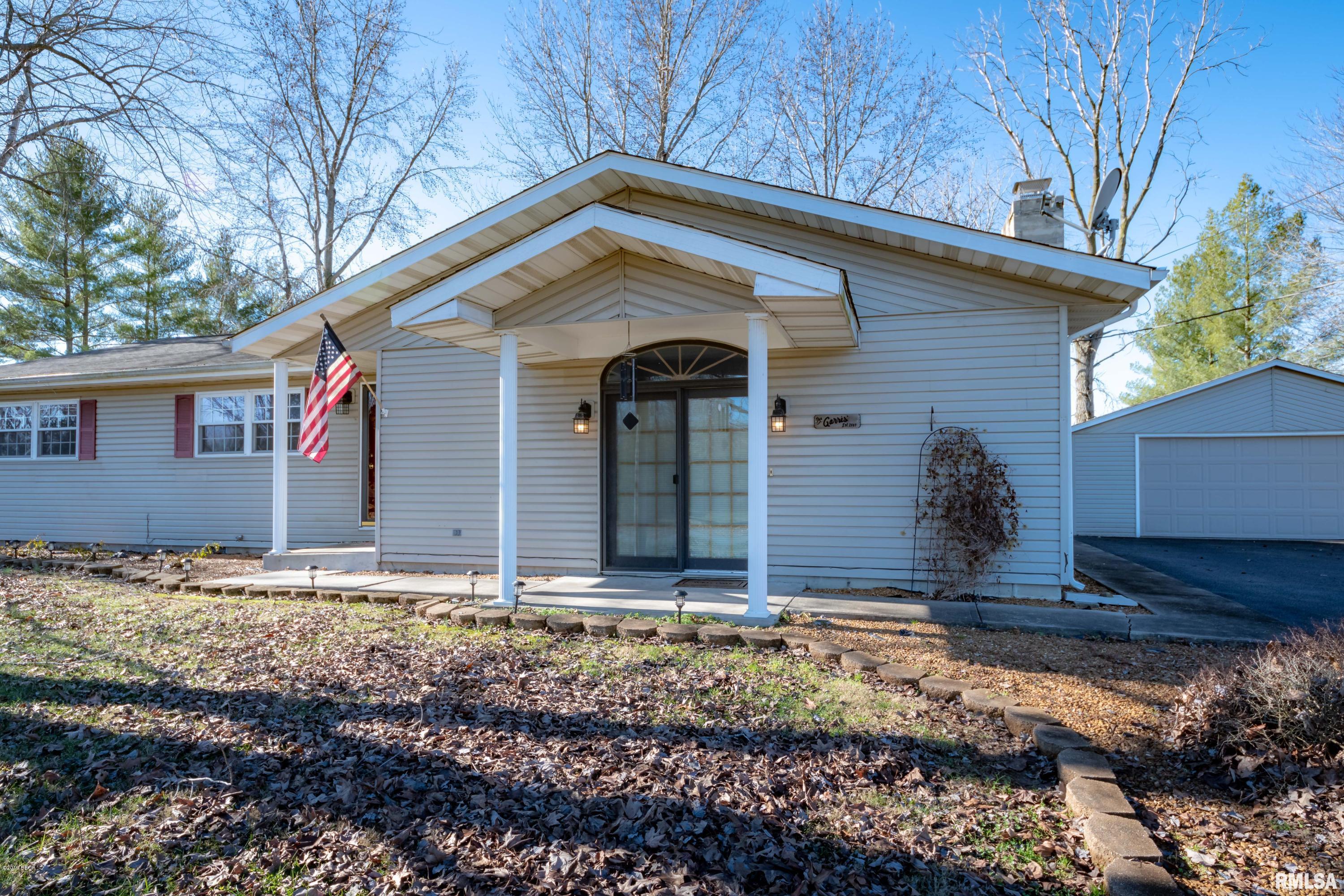 17265 Freeman Spur Road Herrin, IL 62948 - Photo 21 of 30 Gallery Image 21