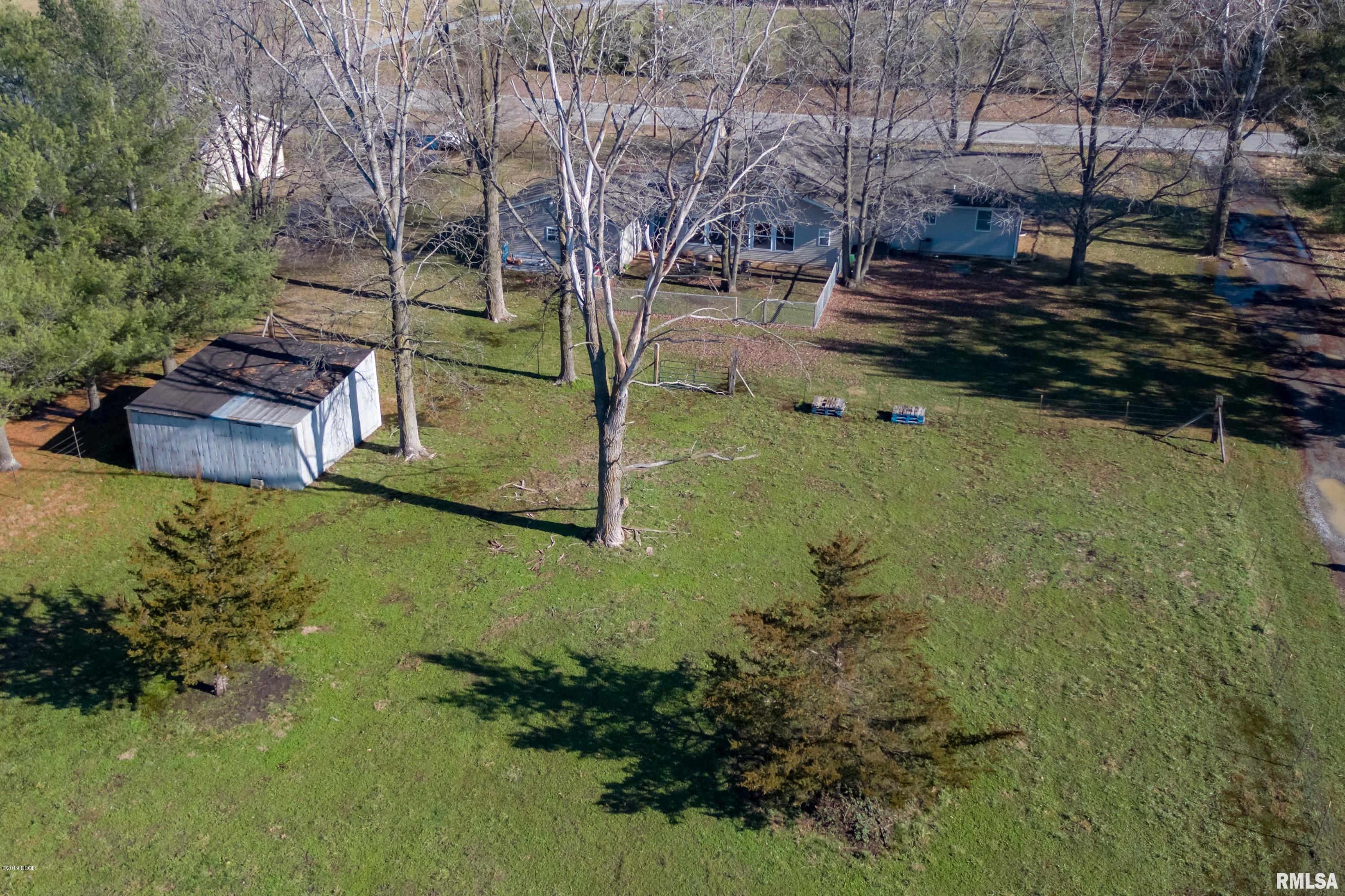 17265 Freeman Spur Road Herrin, IL 62948 - Photo 28 of 30 Gallery Image 28