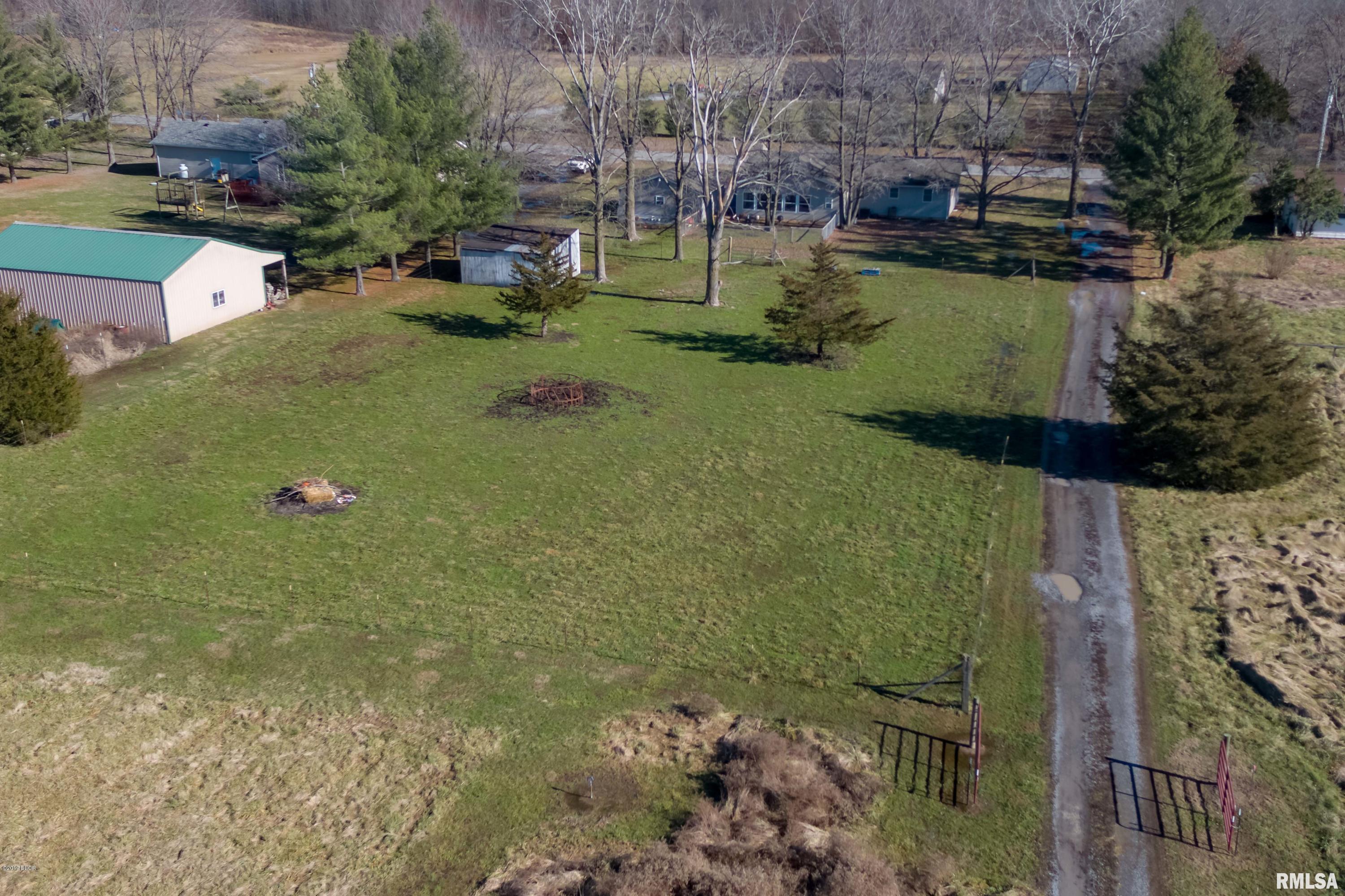17265 Freeman Spur Road Herrin, IL 62948 - Photo 29 of 30 Gallery Image 29