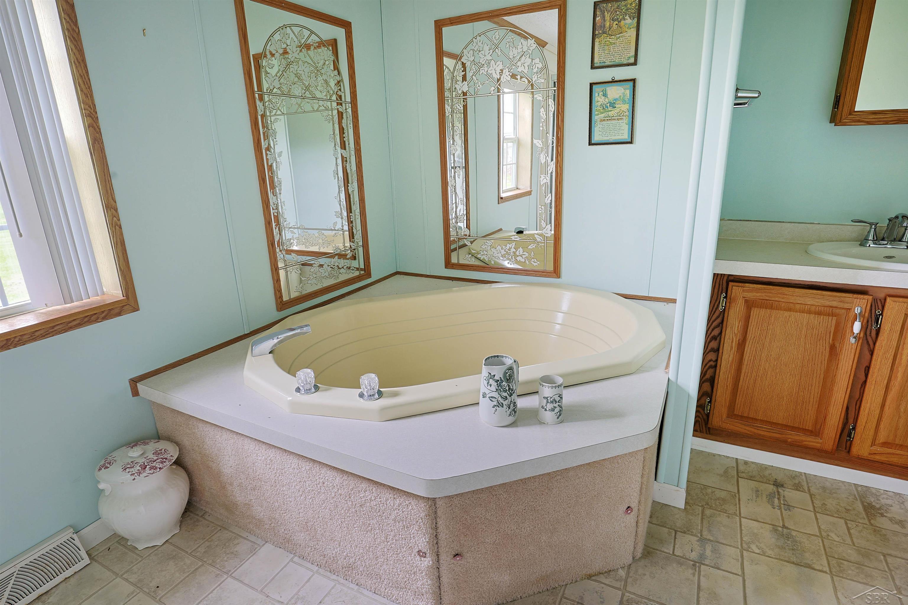 13301 Elms Road Birch Run, MI 48415 - Photo 34 of 39