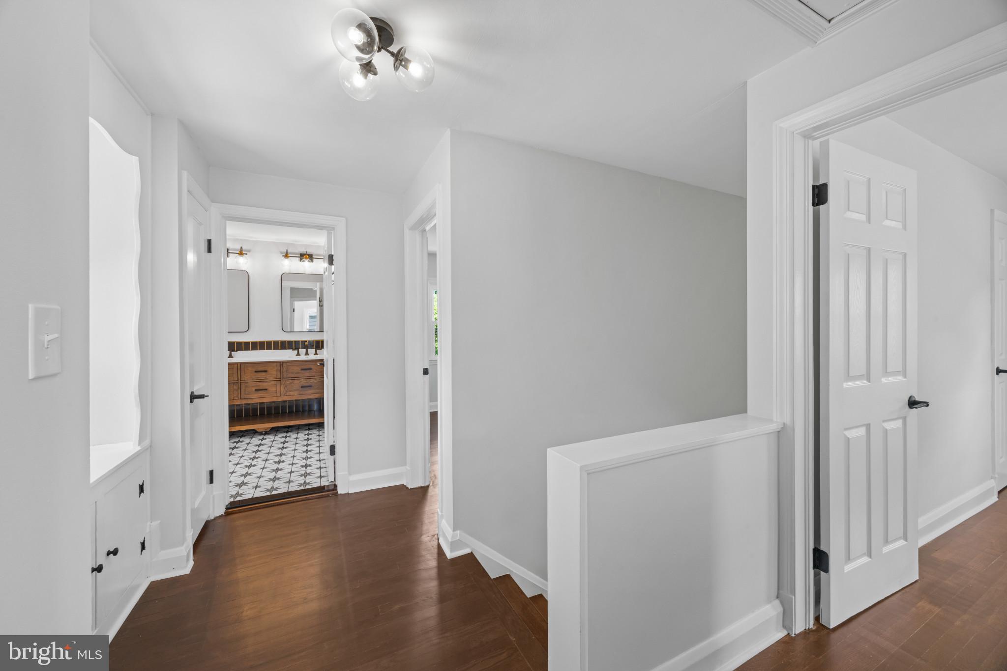 6506 Beverly Road Baltimore, MD 21239 - Photo 21 of 66 Upper Level Hall with Built-In Window Seat