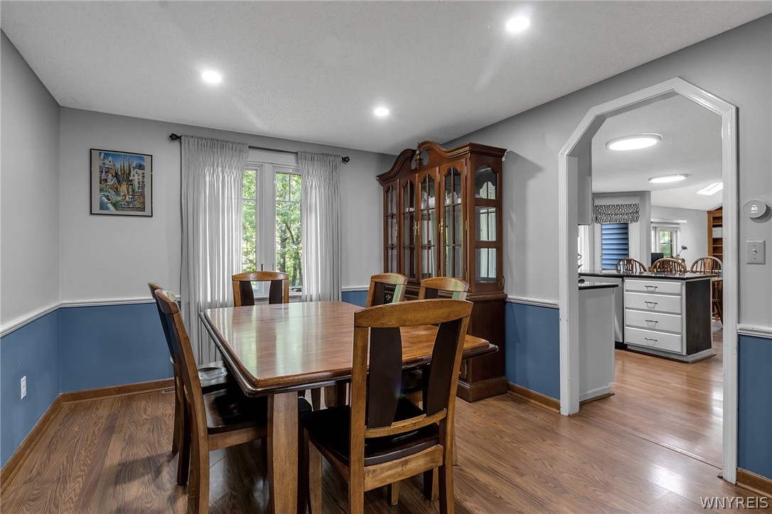 180 Rambling Road Amherst, NY 14051 - Photo 11 of 45