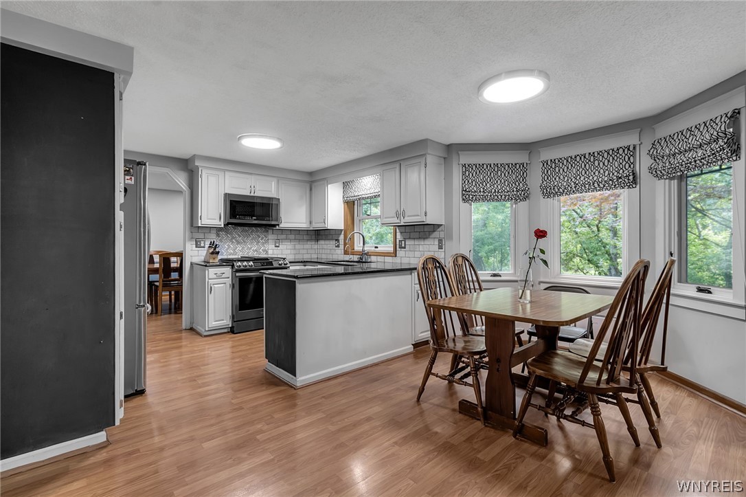 180 Rambling Road Amherst, NY 14051 - Photo 14 of 45