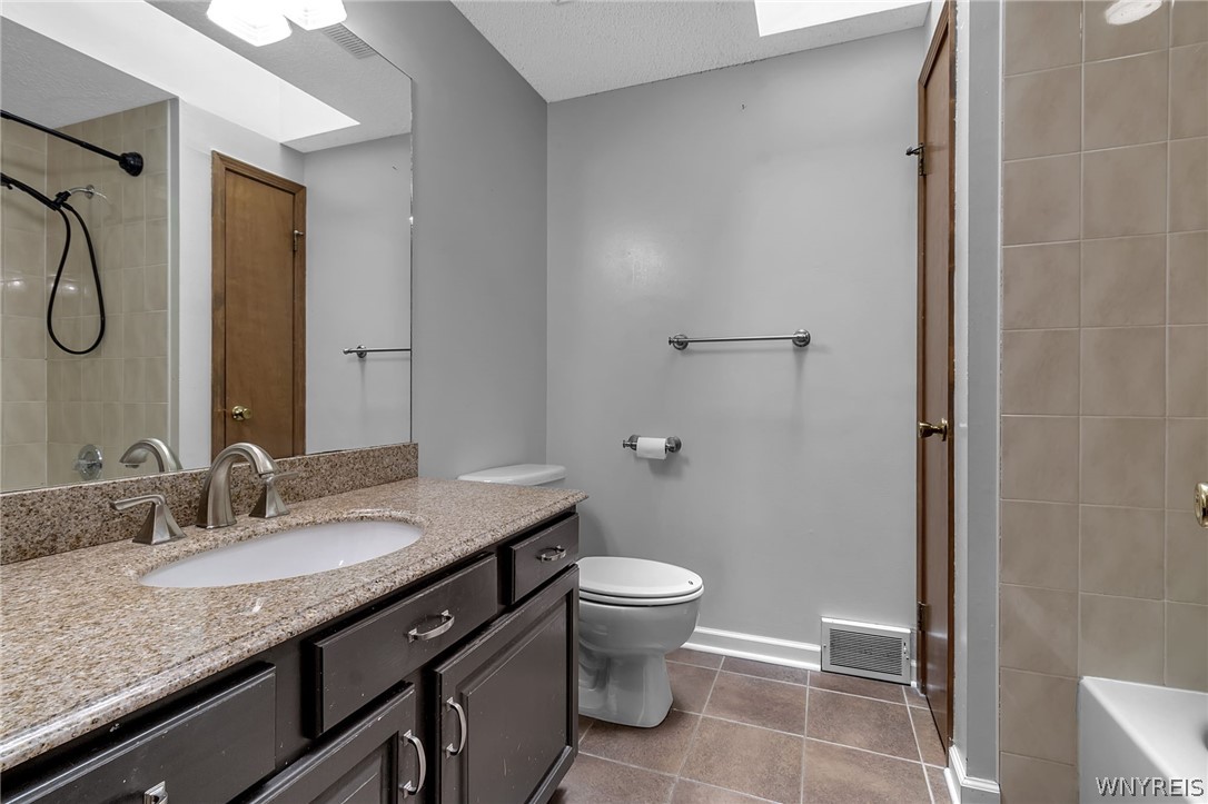 180 Rambling Road Amherst, NY 14051 - Photo 35 of 45