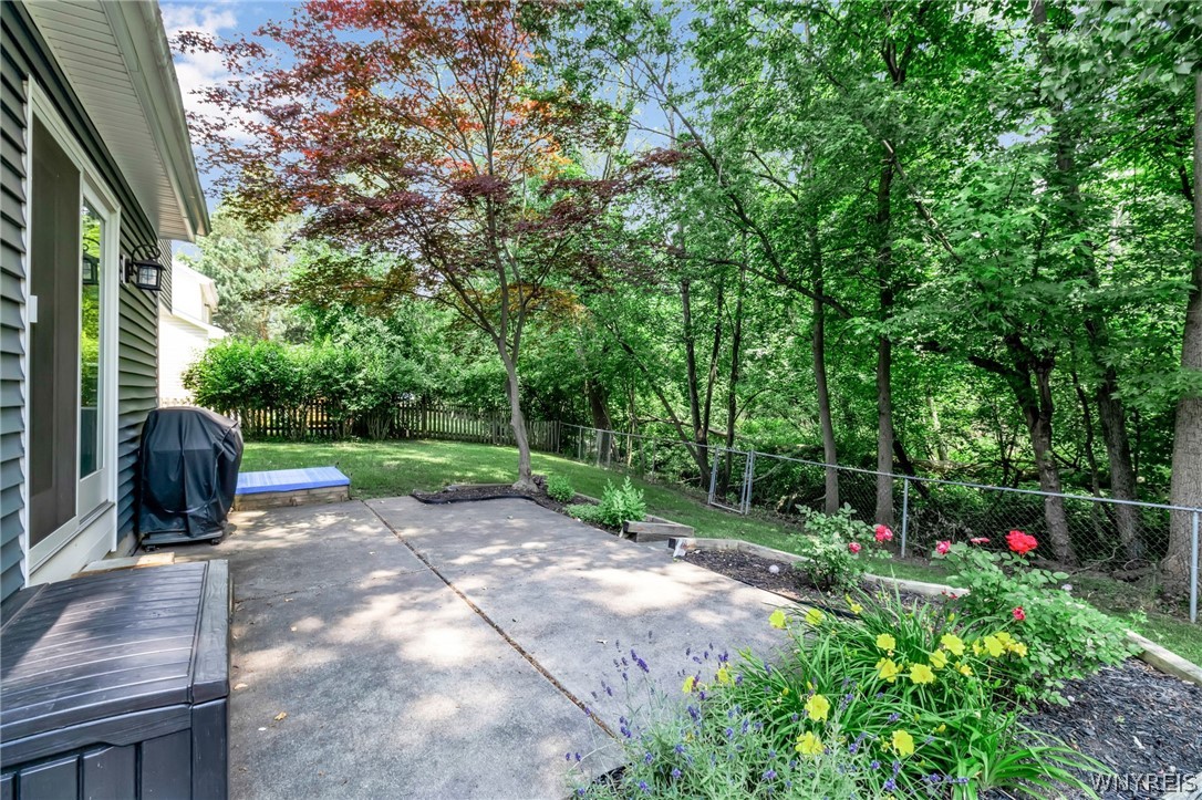 180 Rambling Road Amherst, NY 14051 - Photo 41 of 45