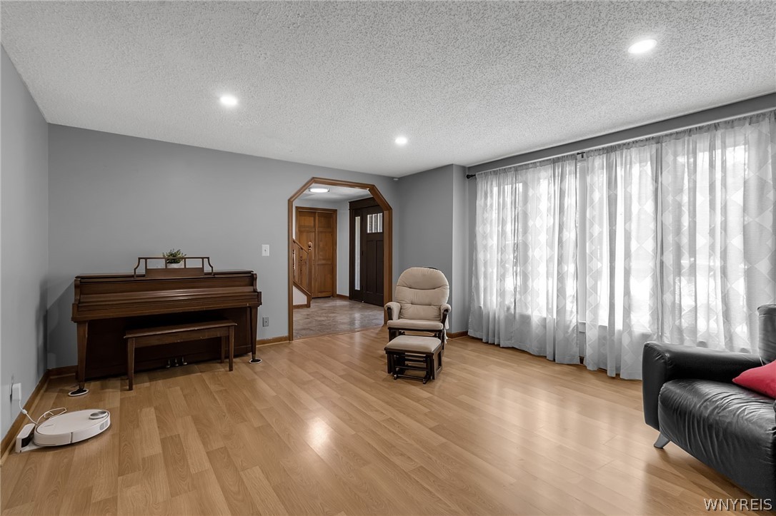 180 Rambling Road Amherst, NY 14051 - Photo 9 of 45