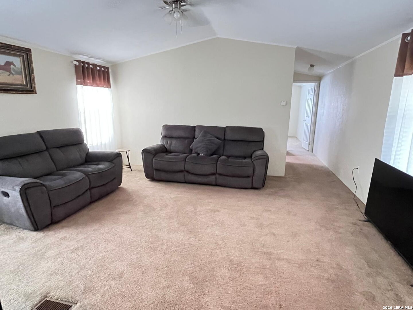 13808 Greenwood Road Atascosa, TX 78002 - Photo 14 of 25