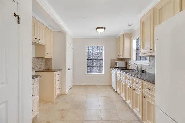 $1,750 | 2306 Blodgett Street, Unit 2, Houston, TX 77004