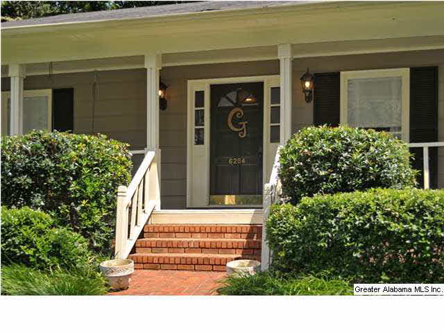 6254 Keith Road Southwest Leeds, AL 35094 - Photo 3 of 28