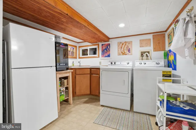 $375,000 | 815 Elkins Avenue, Elkins Park, PA 19027