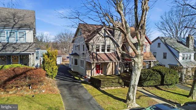 $375,000 | 815 Elkins Avenue, Elkins Park, PA 19027
