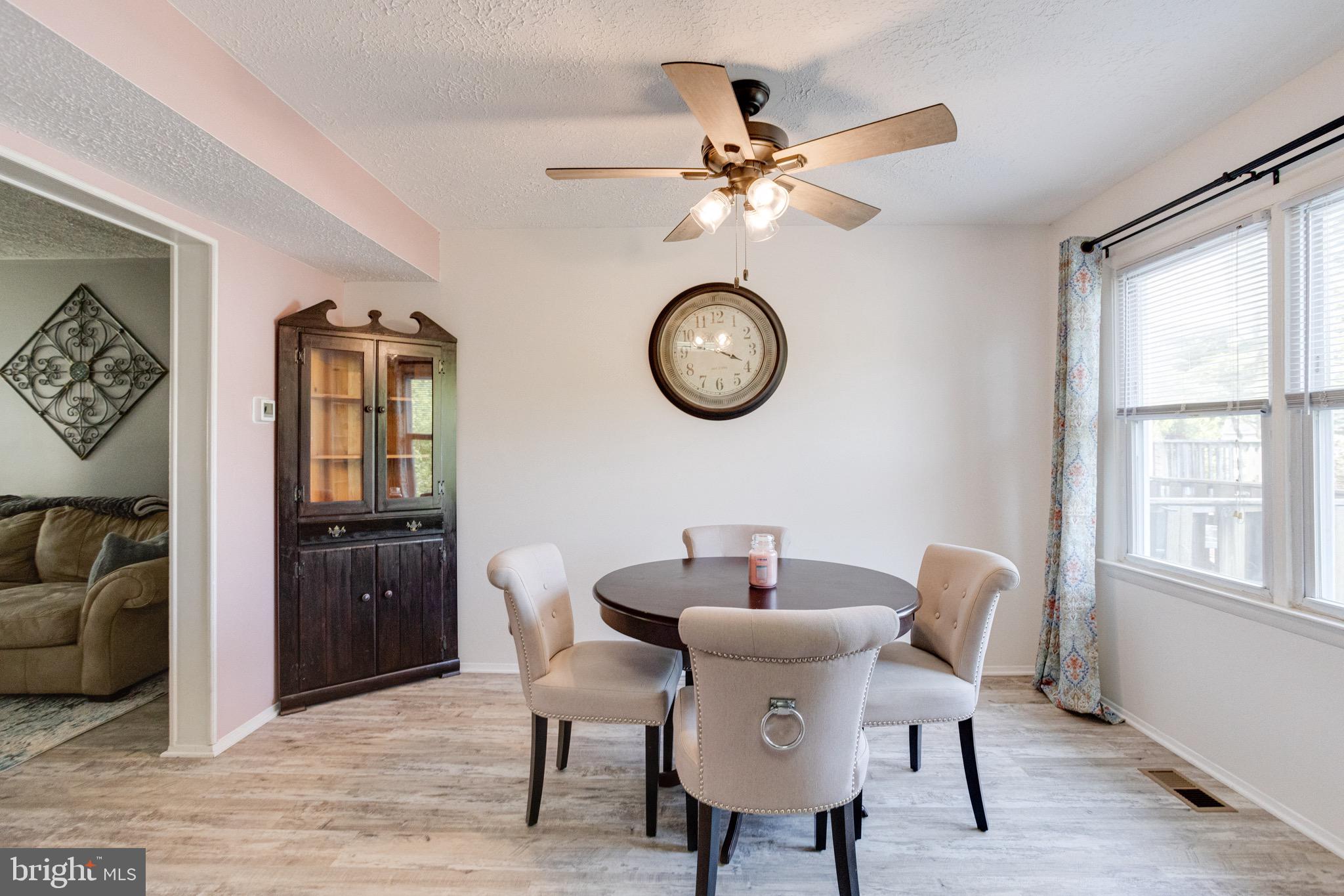 35 Colleton Court Nottingham, MD 21236 - Photo 12 of 48 Gallery Image 12
