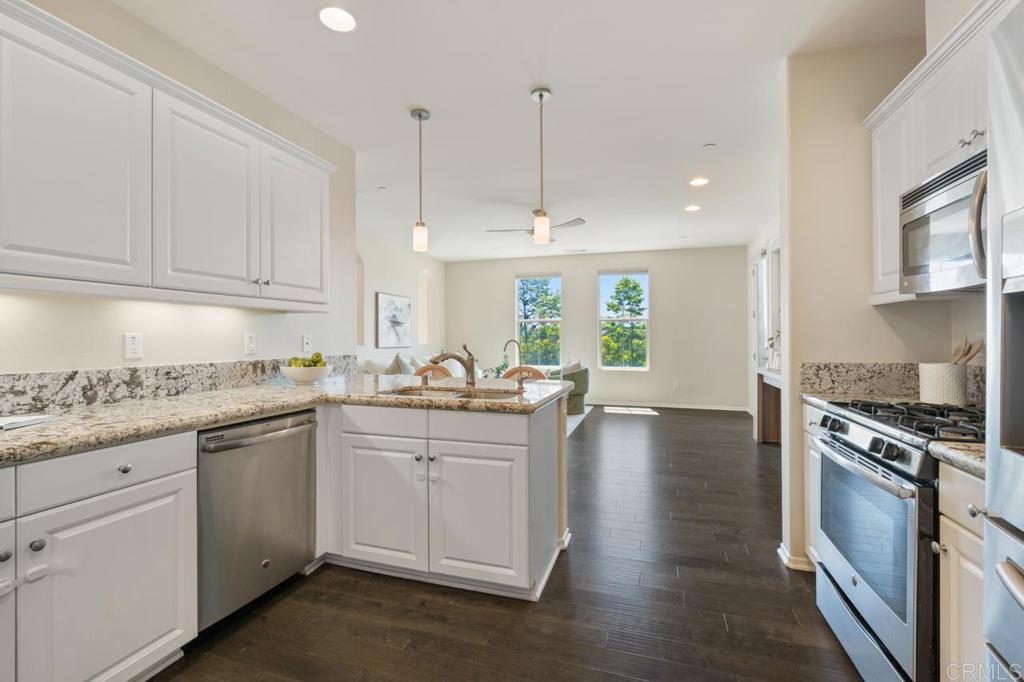 6610 Canopy Ridge Lane, Unit 37 San Diego, CA 92121 - Photo 28 of 65