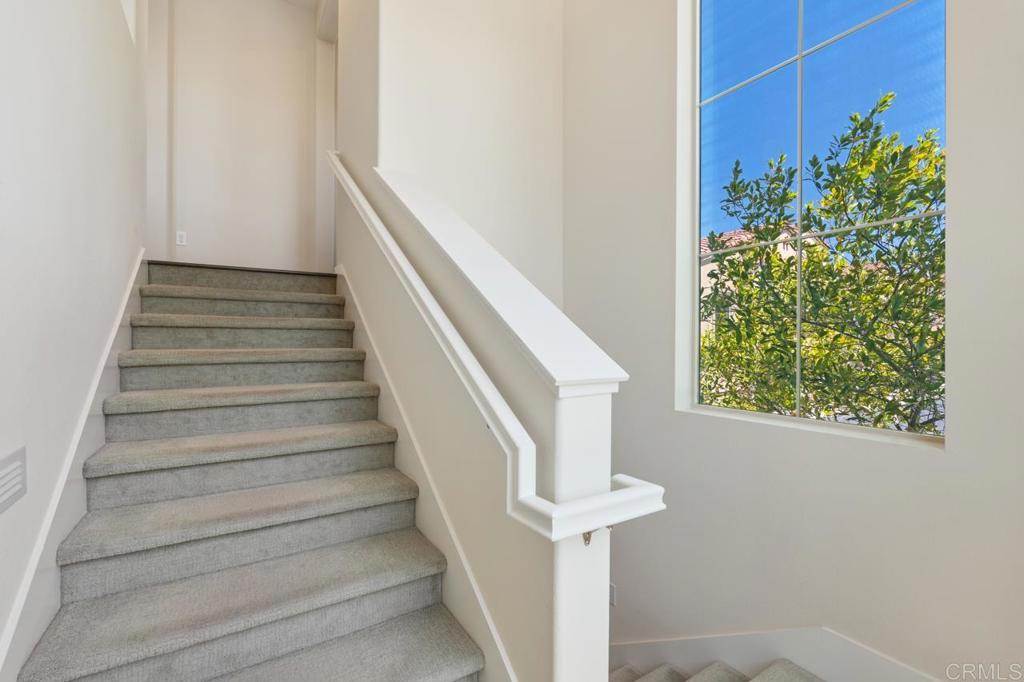 6610 Canopy Ridge Lane, Unit 37 San Diego, CA 92121 - Photo 9 of 65 a view of entryway
