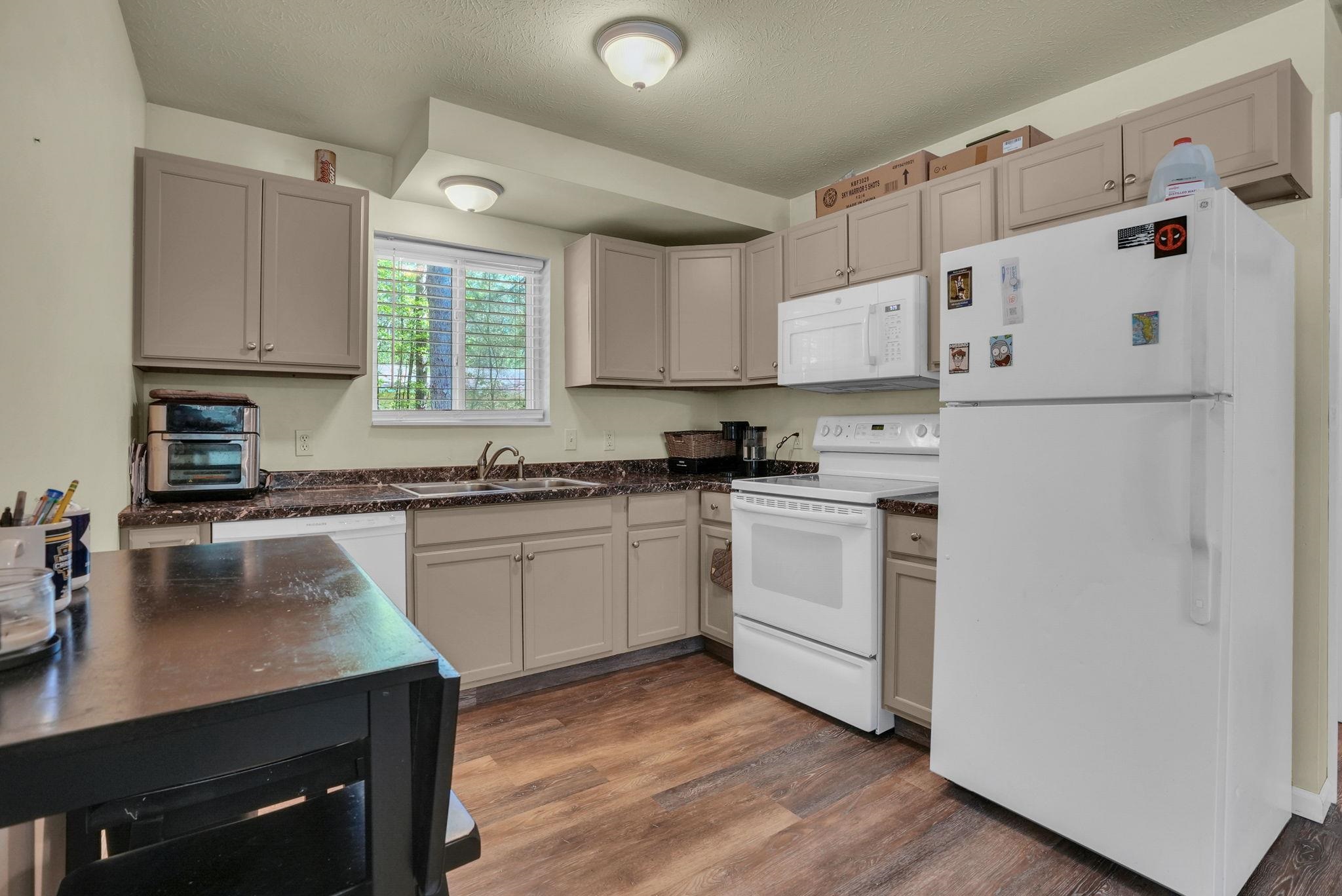 2897 South 39 Road Cadillac, MI 49601 - Photo 18 of 37