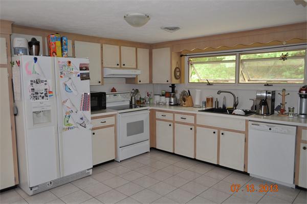 15 Rexford Road Plymouth, MA 02360 - Photo 6 of 22 Gallery Image 6