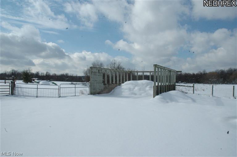 12375 Pond Road Burton, OH 44021 - Photo 23 of 25 Gallery Image 23