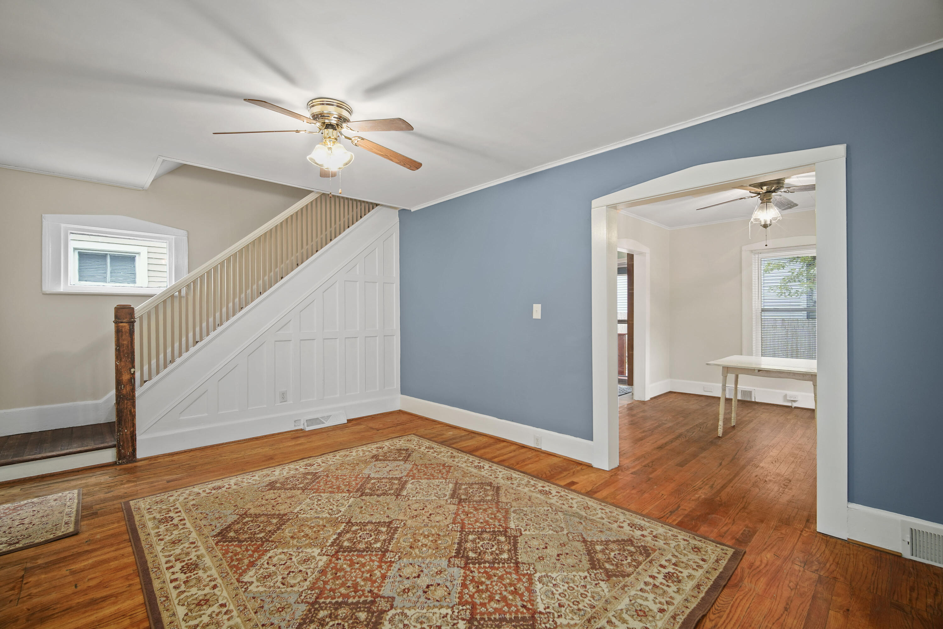 617 Backus Street Jackson, MI 49202 - Photo 2 of 18 2