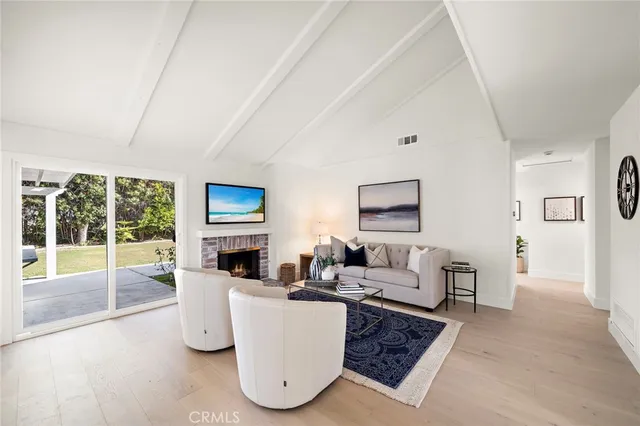 $1,749,000 | 5071 Bayonne Circle, Irvine, CA 92604