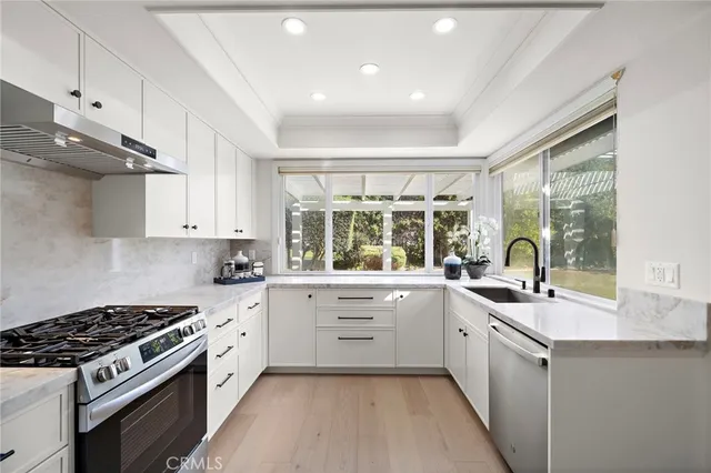 $1,749,000 | 5071 Bayonne Circle, Irvine, CA 92604