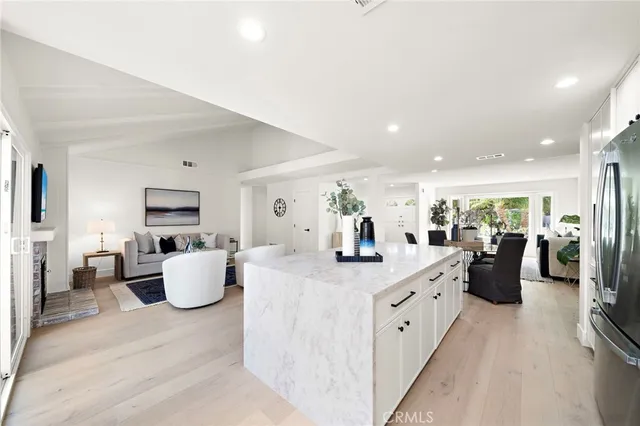 $1,749,000 | 5071 Bayonne Circle, Irvine, CA 92604