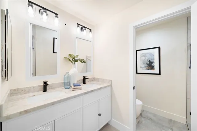 $1,749,000 | 5071 Bayonne Circle, Irvine, CA 92604