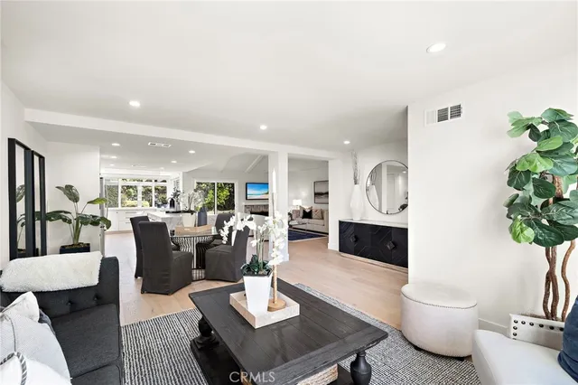 $1,749,000 | 5071 Bayonne Circle, Irvine, CA 92604