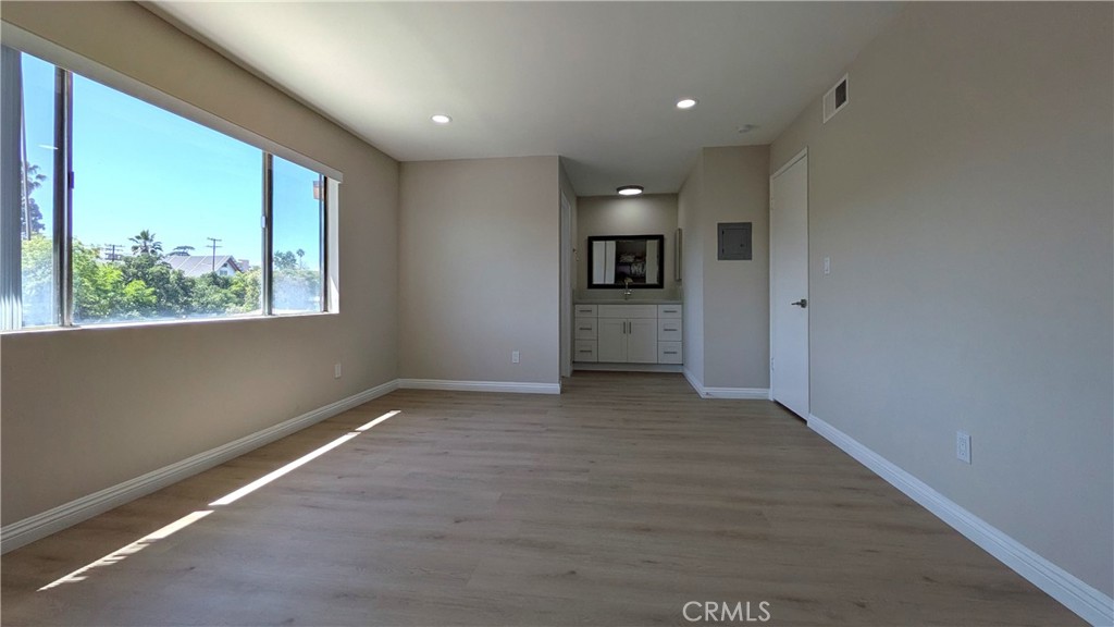317 South Almansor Street, Unit 9 Alhambra, CA 91801 - Photo 21 of 38