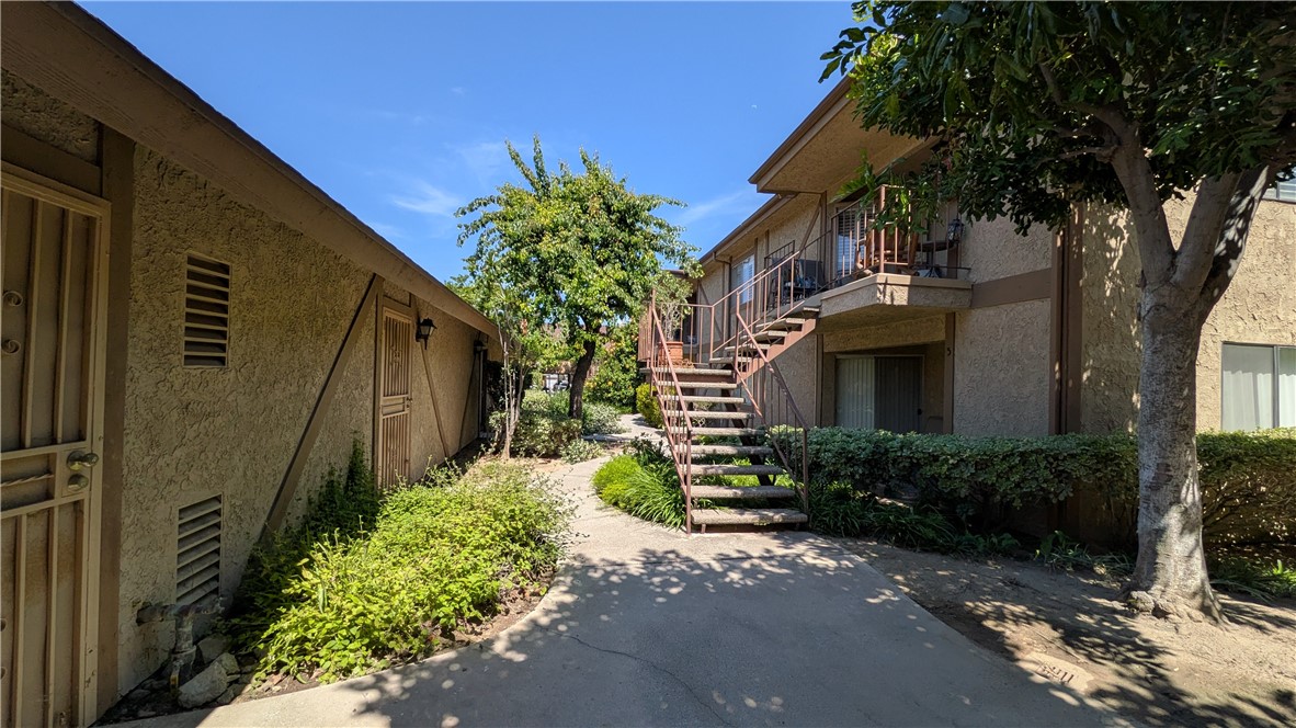 317 South Almansor Street, Unit 9 Alhambra, CA 91801 - Photo 31 of 38